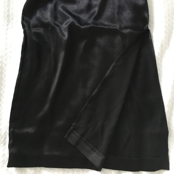 Stretch satin Midi Dress - Picture 6 of 6